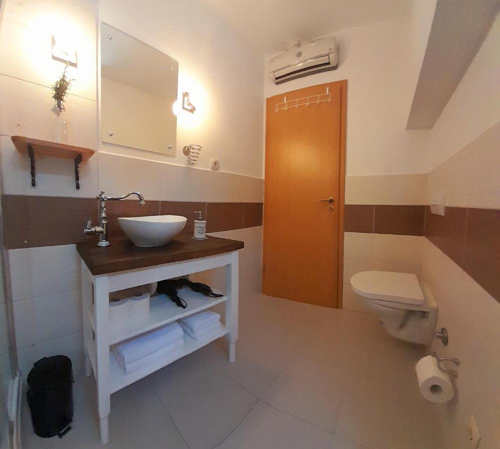 Apartamento Luxury Mansarda Duplex - City Centre - Stone House Split Exterior foto